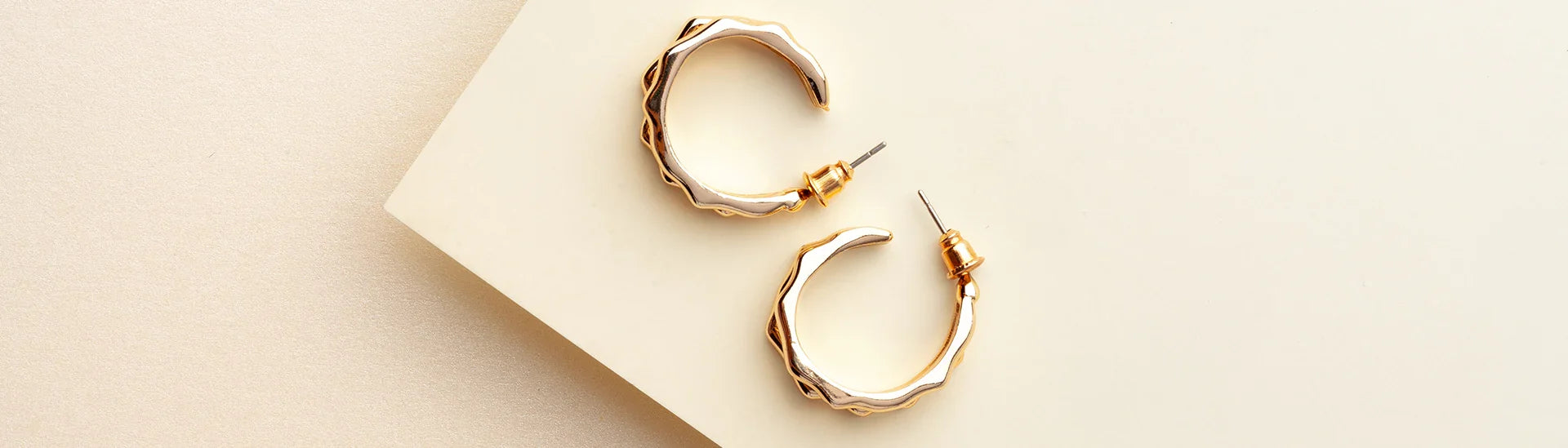 Goldohrringe