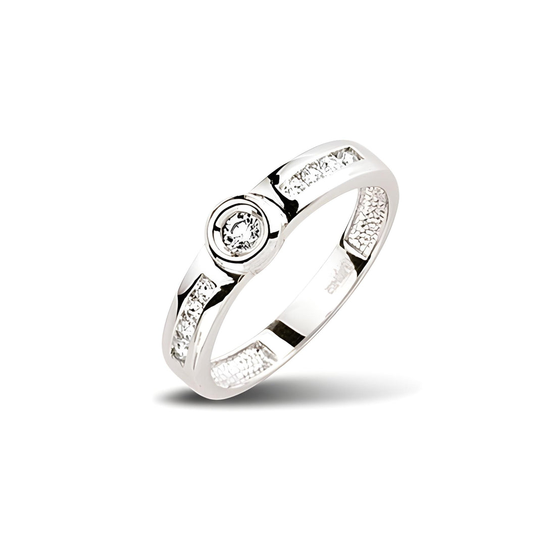 Ring aus Silber Zirkonia weiss