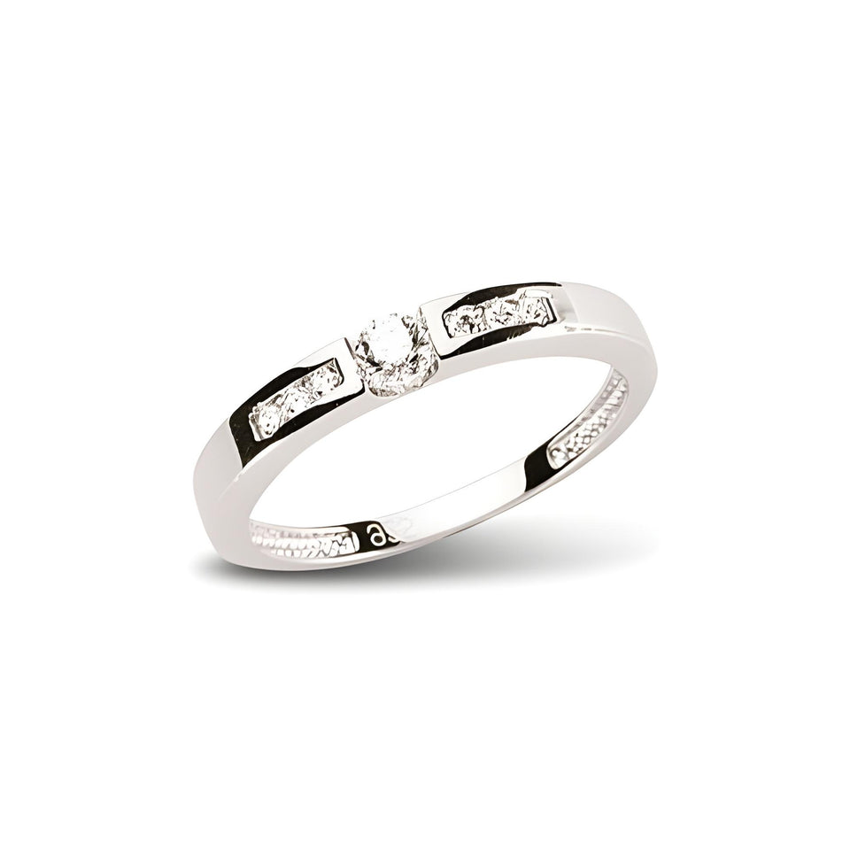 Ring aus Silber Zirkonia weiss