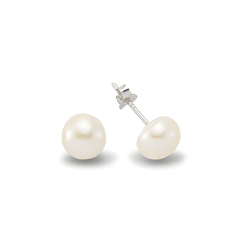 Glänzende Perlenstecker Silber aus Süßwasserzuchtperle