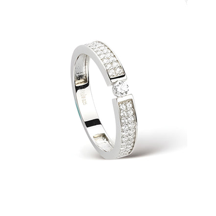 Ring aus Silber Zirkonia weiss