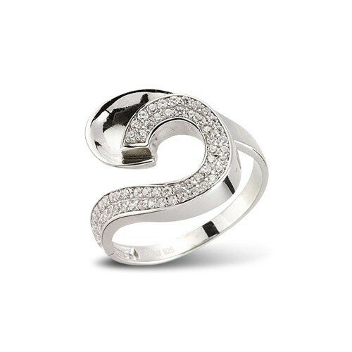 Ein eleganter Damenring aus Sterlingsilber mit funkelnden Diamanten in Form des Buchstabens S.